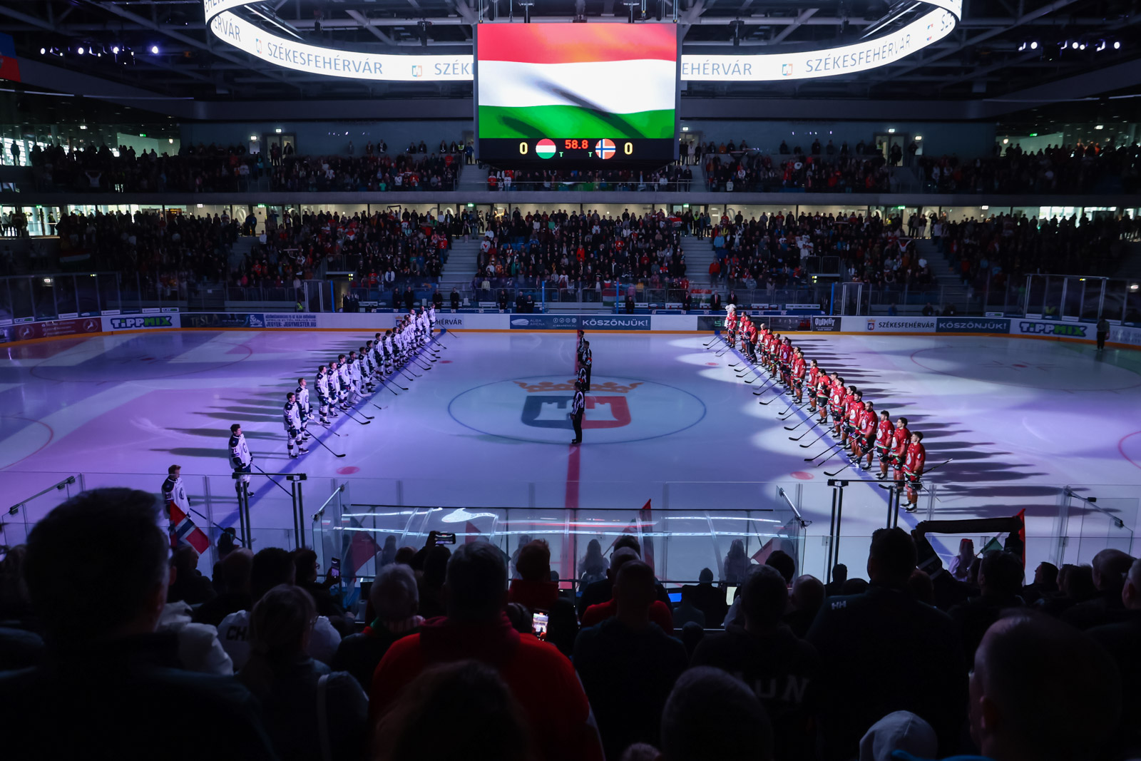 Veletek Bárhova Turné a MET Arénában