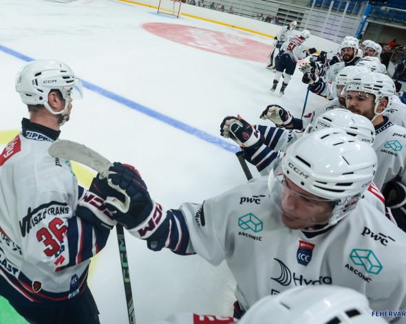 Hydro Fehérvár AV19 - Olimpija Ljubljana