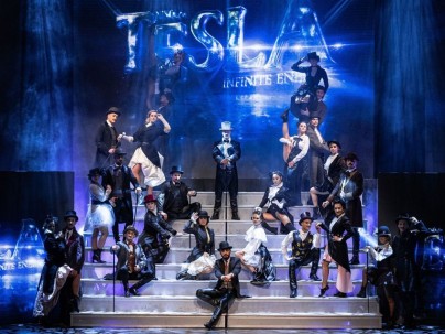 Végtelen energia dalban, látványban – Nikola Tesla musicalshow az Alba Arénában