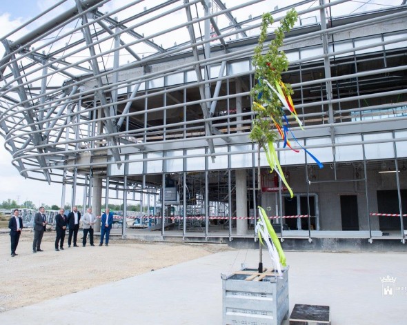 Bokréta ünnepség Székesfehérváron - várhatóan év végére elkészül az Alba Aréna