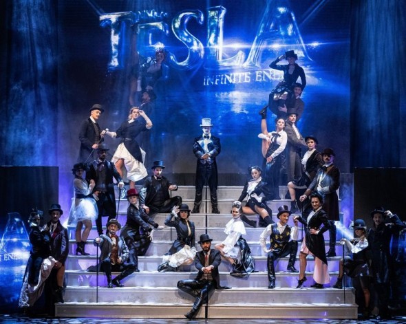 Végtelen energia dalban, látványban – Nikola Tesla musicalshow az Alba Arénában