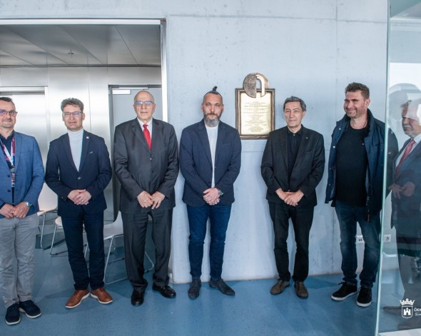 Felavatták az Építőipari Nívódíj elnyerését tanúsító táblát